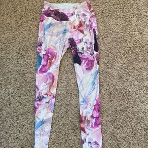 Athletic floral leggings